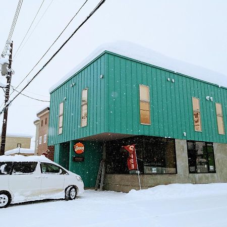 Tbox Hotel Kucsan Kültér fotó