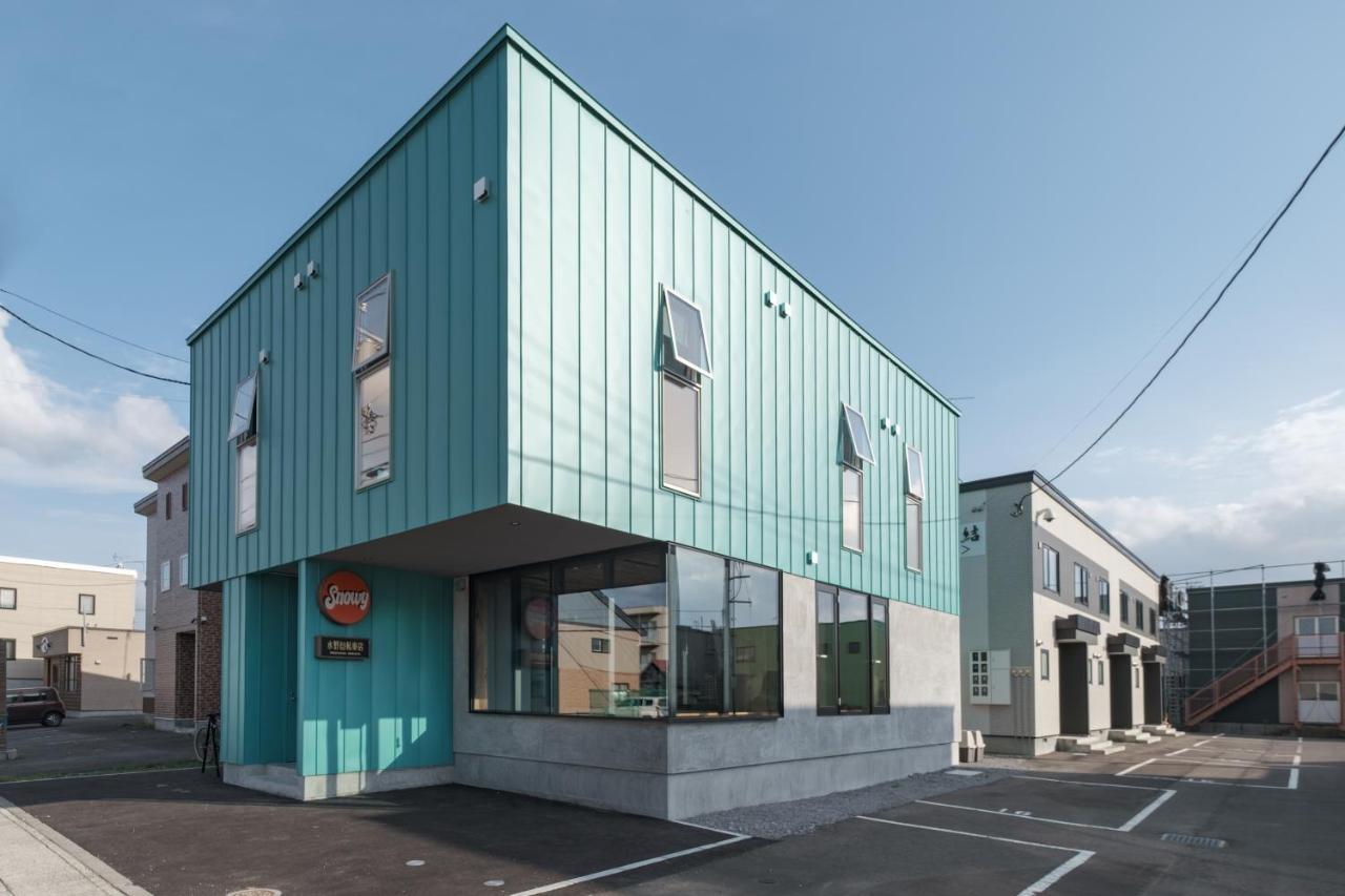 Tbox Hotel Kucsan Kültér fotó