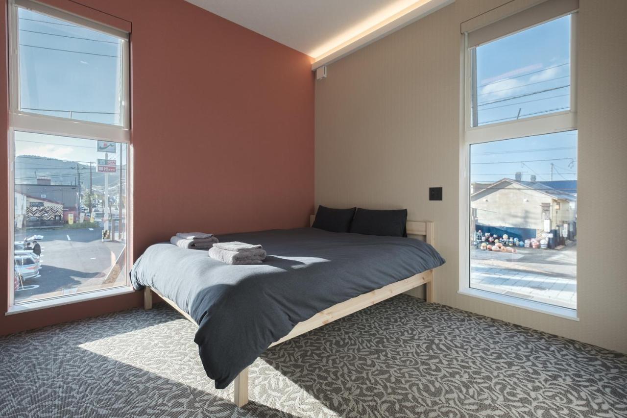 Tbox Hotel Kucsan Kültér fotó