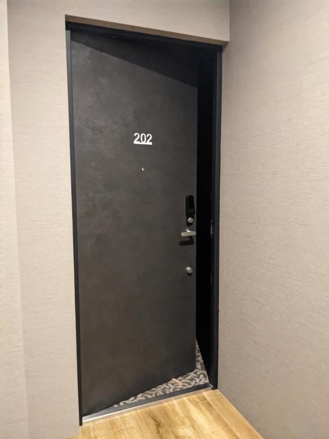 Tbox Hotel Kucsan Kültér fotó