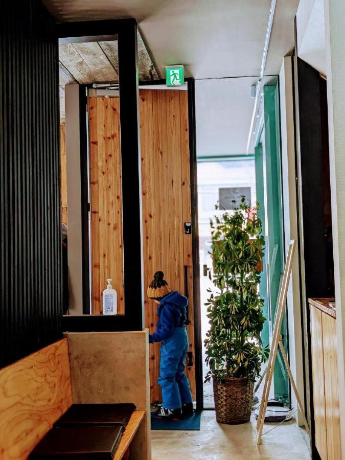 Tbox Hotel Kucsan Kültér fotó
