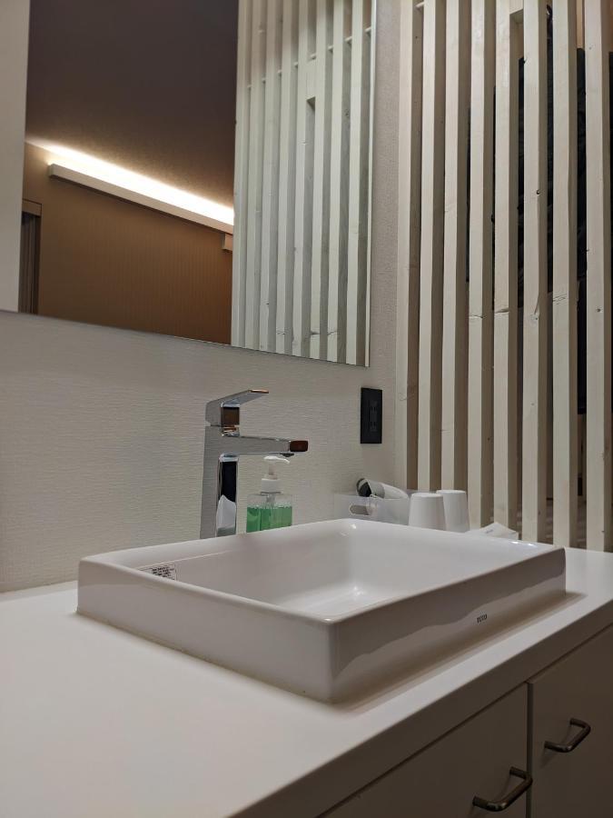 Tbox Hotel Kucsan Kültér fotó
