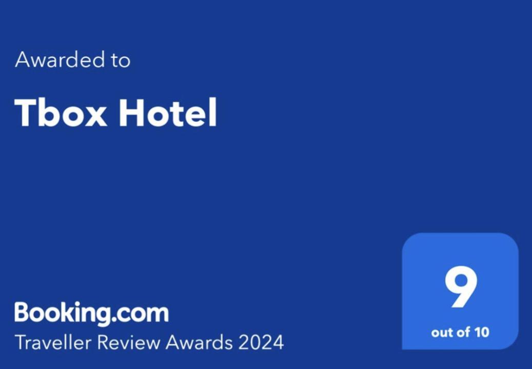 Tbox Hotel Kucsan Kültér fotó